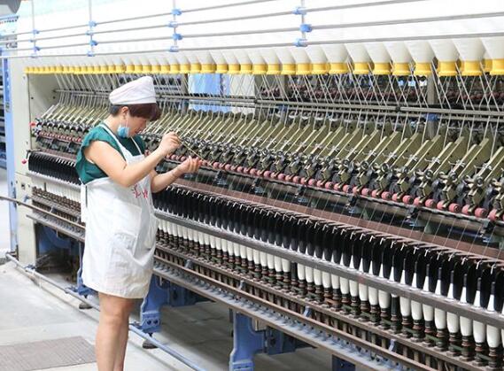 贯彻落实党中央国务院决策部署加快推动纺织业的复工复产